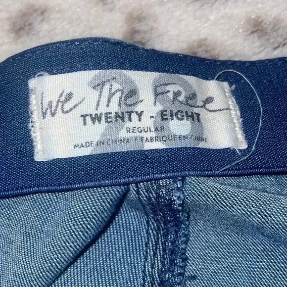 Women’s We The Free Jeans - Picture 3 of 3